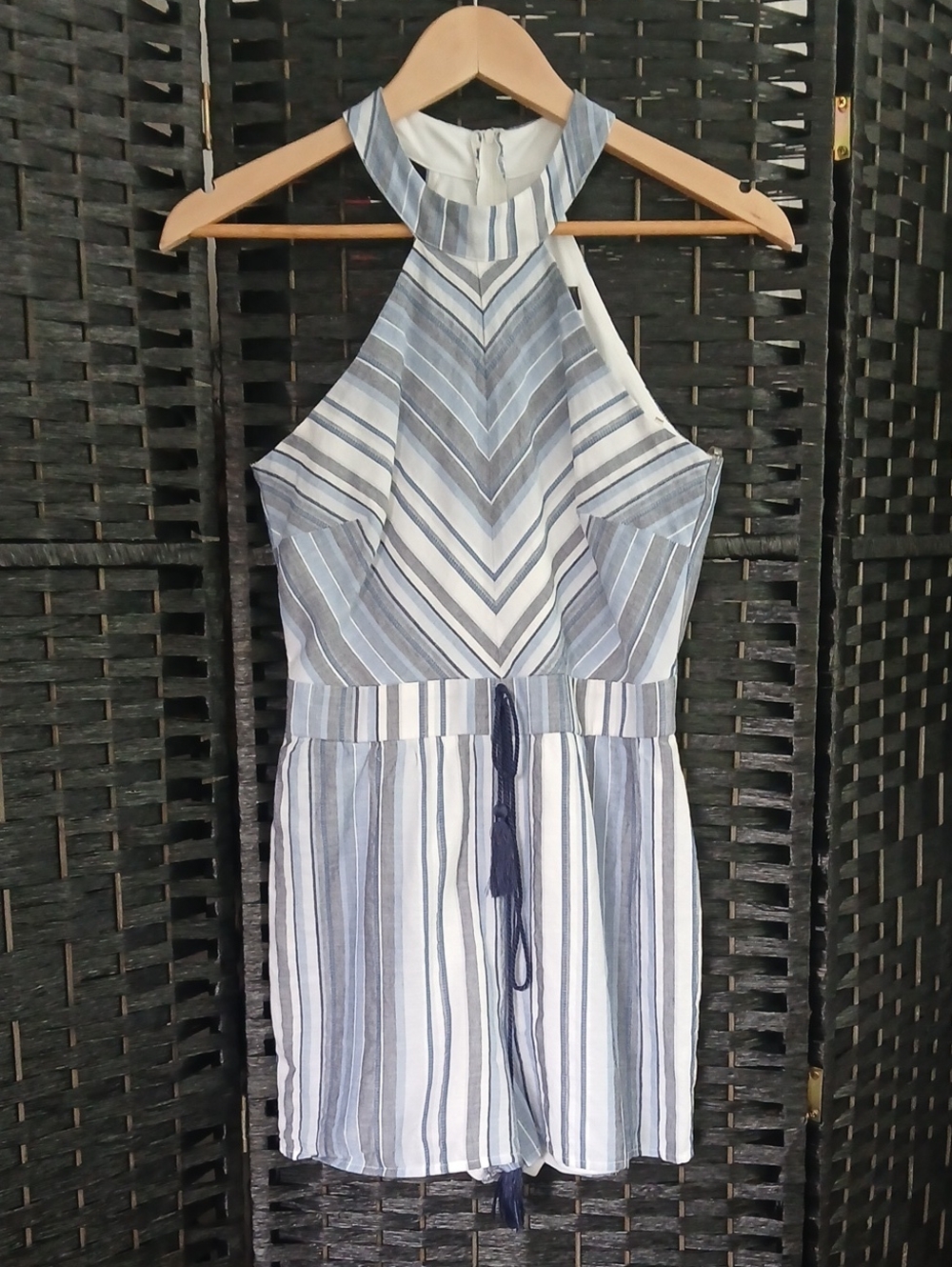 Crystal Sky Striped Halter Neck Shorts Romper Lined Women’s SZ S Blue/White